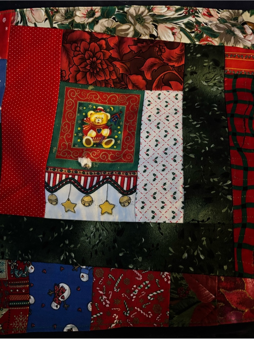 Set of 6 Vintage Quilted placemats. Teddy Bear, Santa, stocking, Christmas tree